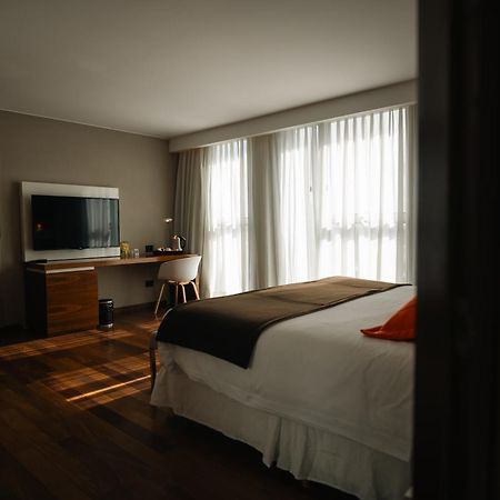 Yrigoyen 111 Hotel Кордоба Екстериор снимка