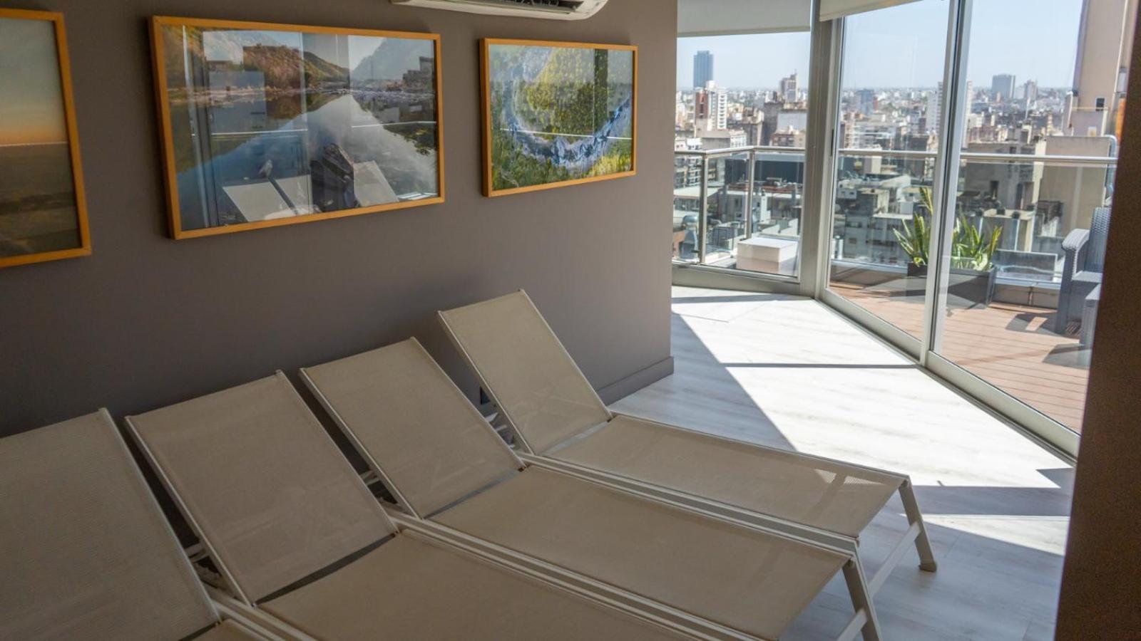 Yrigoyen 111 Hotel Кордоба Екстериор снимка
