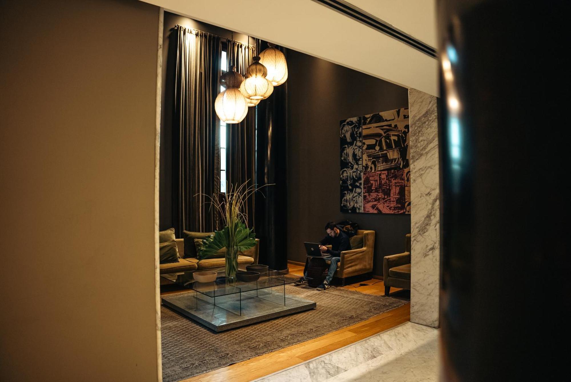 Yrigoyen 111 Hotel Кордоба Екстериор снимка
